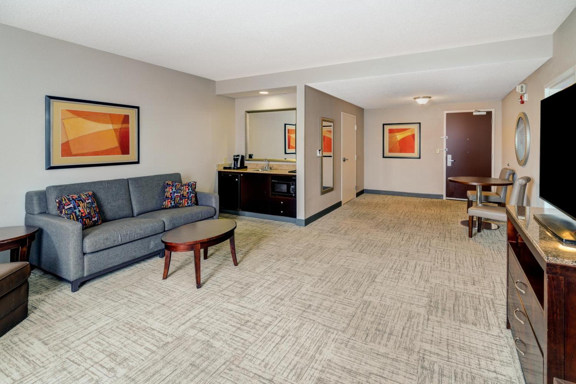 Hilton Garden Inn Augusta Exterior photo